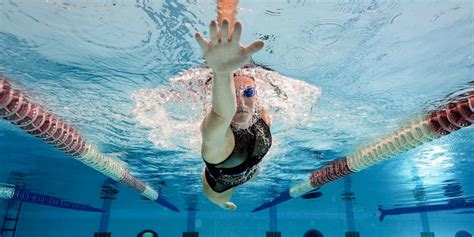 Yüzme Sporu Yaparken Kullanılabilecek Teknolojik Kıyafetler