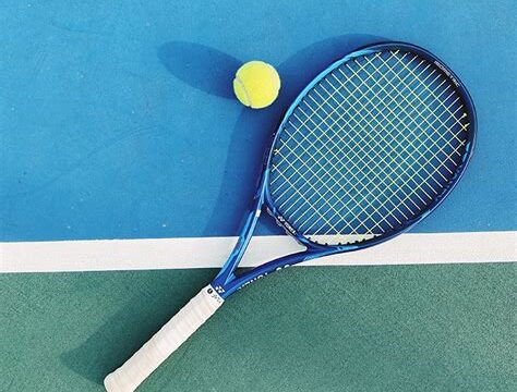 En Dinamik Tenis Kortları İçin Ayakkabı Önerileri